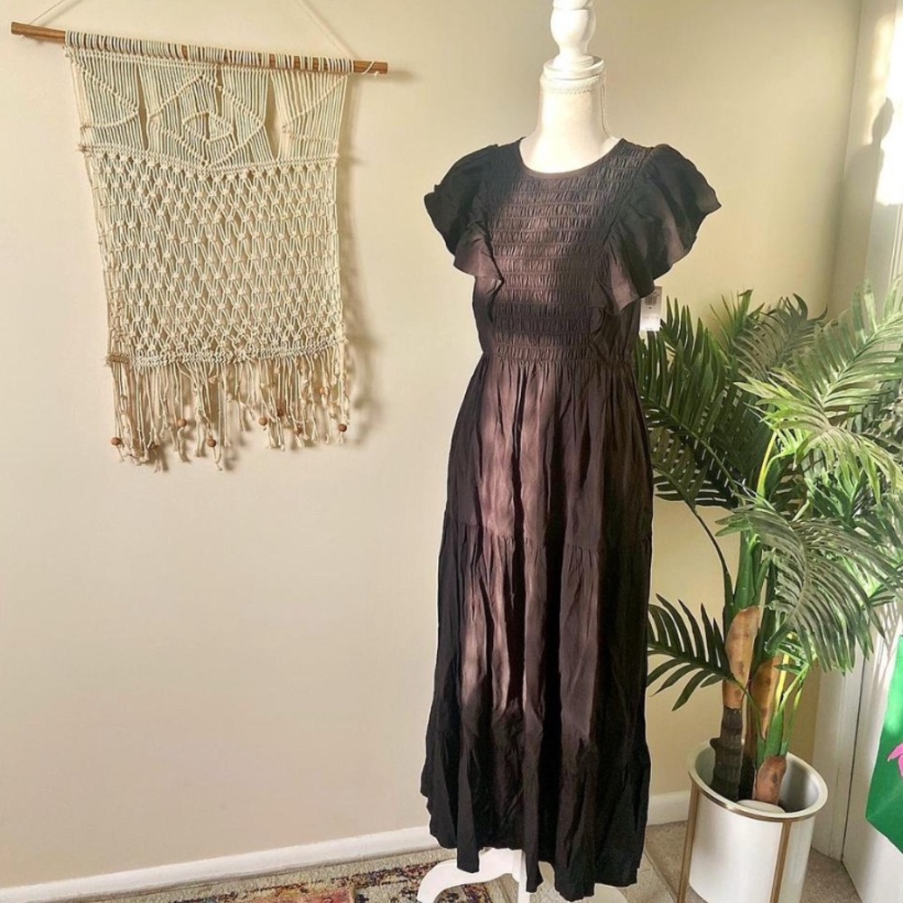NWT Old Navy Fit & Flare Flutter-Sleeve Tiered Midi Dress – Black, Size XS